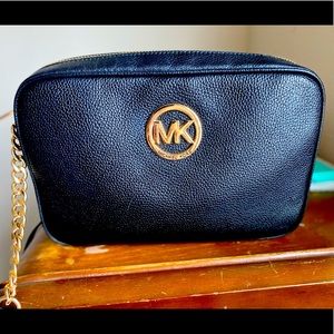 Michael Kors Signature Cross Buddy Handbag